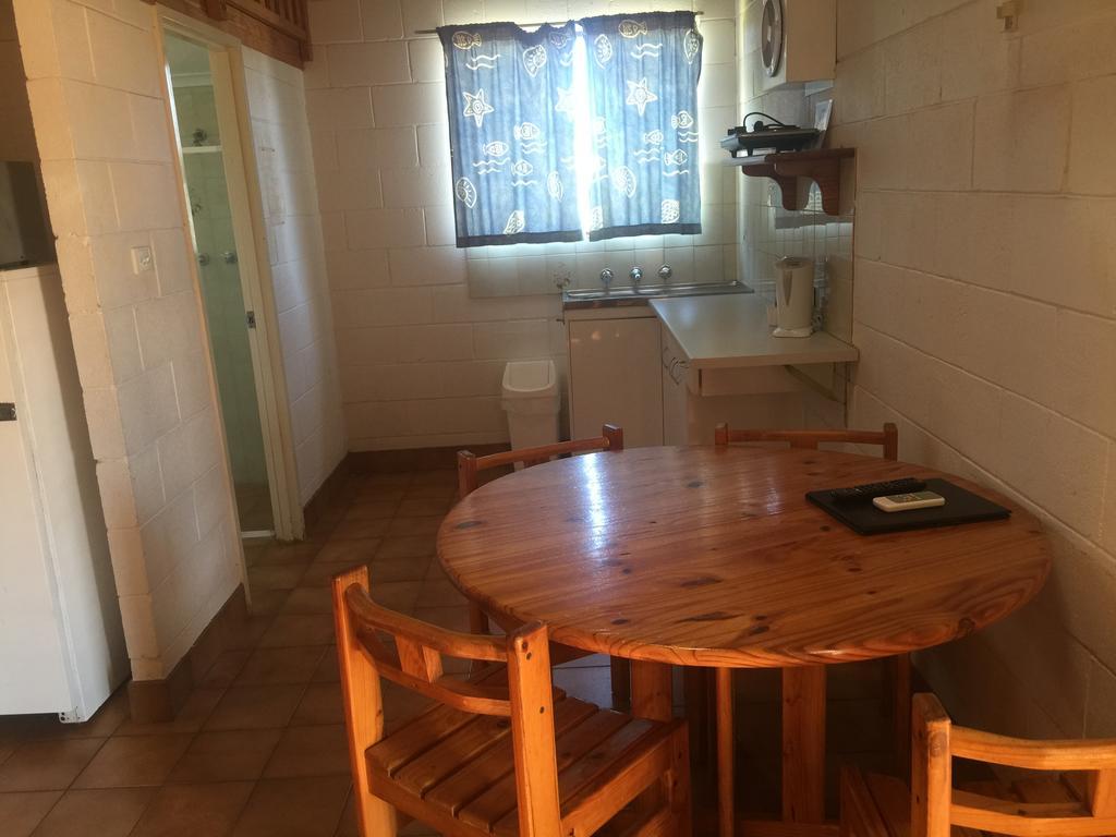 Carnarvon Caravan Park Kamer foto