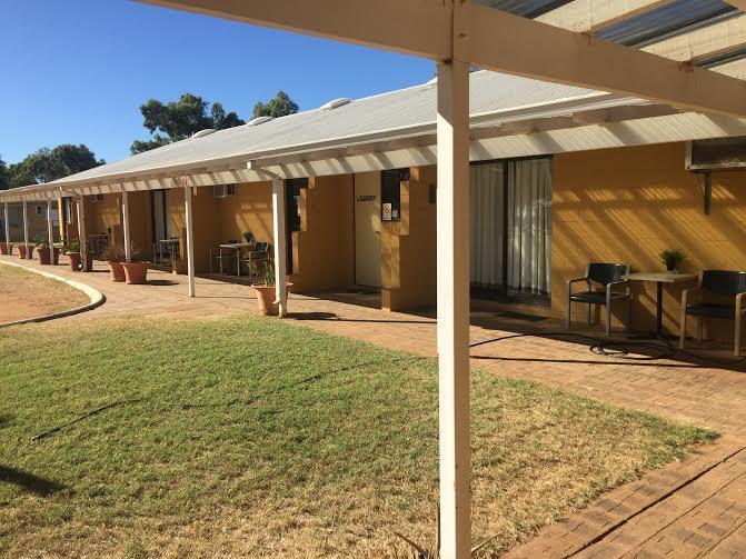 Carnarvon Caravan Park Buitenkant foto