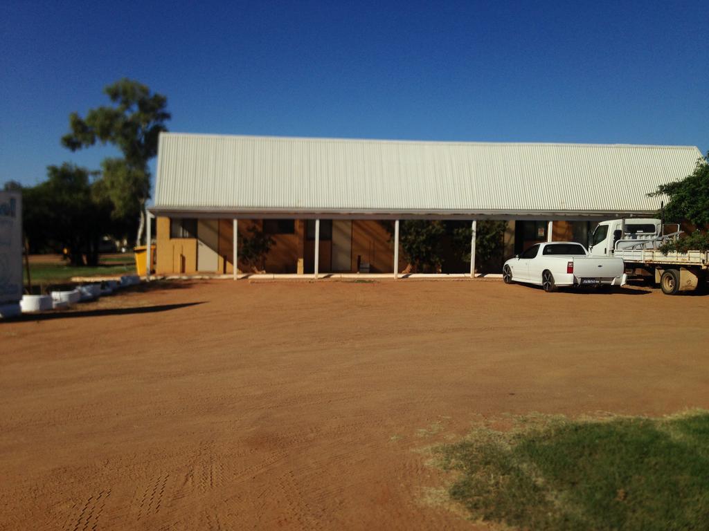 Carnarvon Caravan Park Buitenkant foto